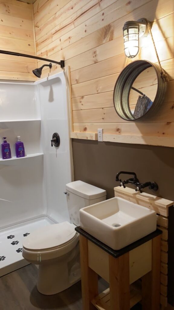 The shared bathhouse offers private showers and restrooms for our guests glamping in Sevierville.